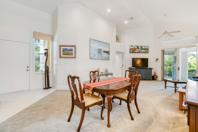 2201 NW Seagrass Drive, Palm City, FL 34990