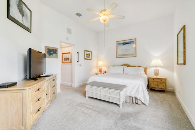 2201 NW Seagrass Drive, Palm City, FL 34990