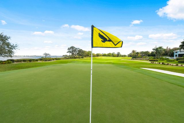 2201 NW Seagrass Drive, Palm City, FL 34990