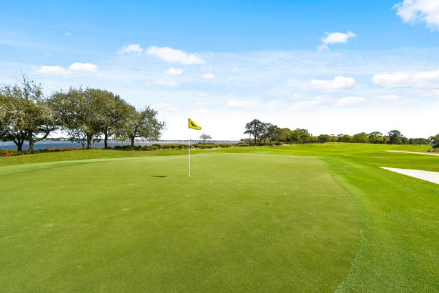 2201 NW Seagrass Drive, Palm City, FL 34990