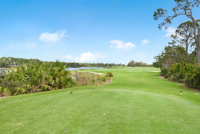 2201 NW Seagrass Drive, Palm City, FL 34990