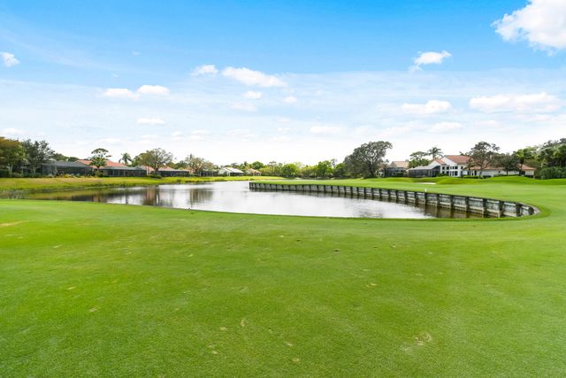 2201 NW Seagrass Drive, Palm City, FL 34990