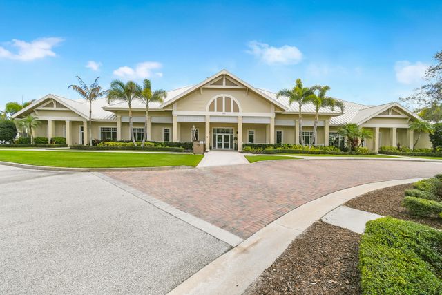 2201 NW Seagrass Drive, Palm City, FL 34990