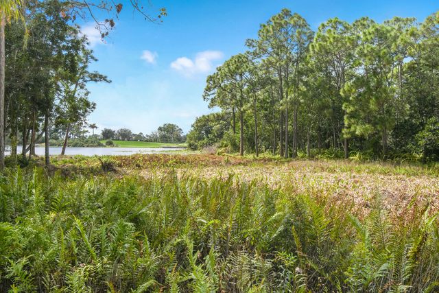 2201 NW Seagrass Drive, Palm City, FL 34990