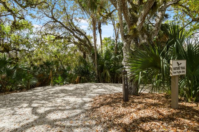 2201 NW Seagrass Drive, Palm City, FL 34990