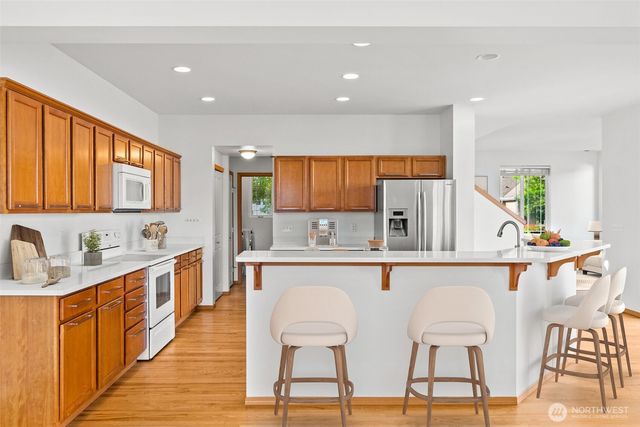 721 26th Avenue SW, Puyallup, WA 98373