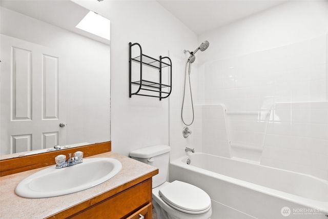 721 26th Avenue SW, Puyallup, WA 98373
