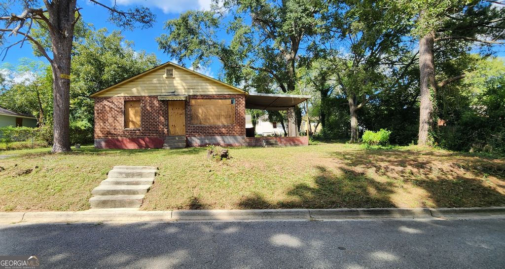 541 Straight Street, Macon, GA 31204