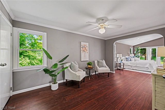 1 Deerfield Drive, Chagrin Falls, OH 44022