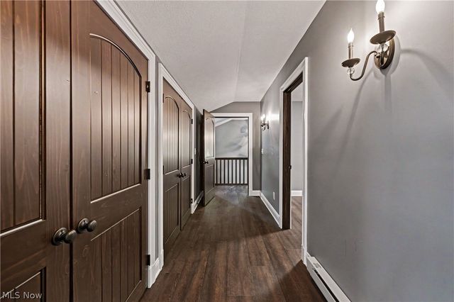 1 Deerfield Drive, Chagrin Falls, OH 44022