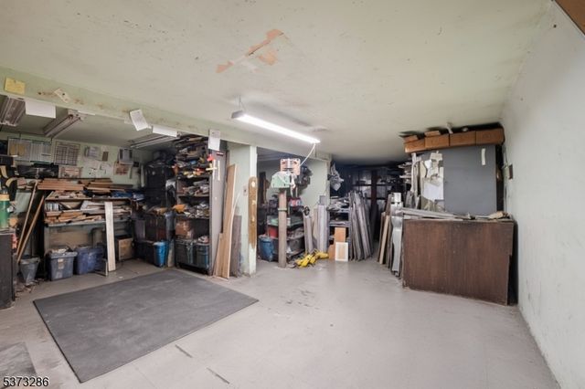81 Graham Ave, North Haledon Boro, NJ 07508