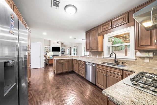 5265 N Hillbrooke Trace, Johns Creek, GA 30005