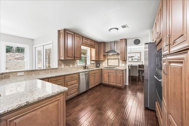 5265 N Hillbrooke Trace, Johns Creek, GA 30005