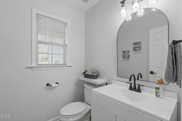 35 Adrian Street, Holly Springs, NC 27540