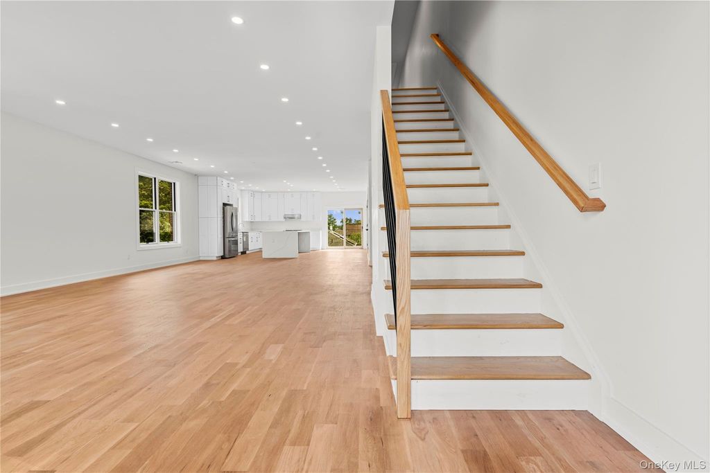 230 Trenchard Street, Yonkers, NY 10704 — photo 5