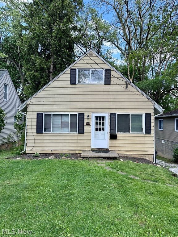 469 Kathleen Street, Akron, OH 44303