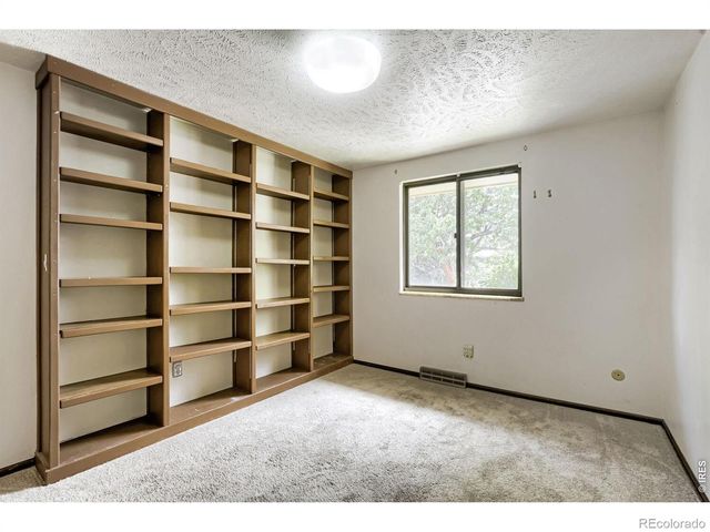 229 22nd Street SE, Loveland, CO 80537