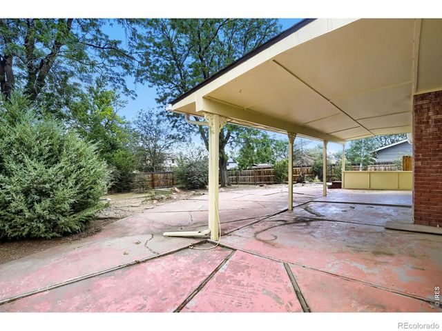 229 22nd Street SE, Loveland, CO 80537