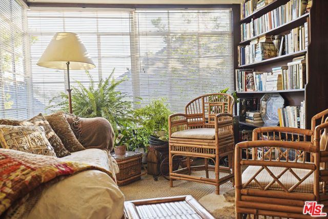 1326 Cordova Avenue, Glendale, CA 91207