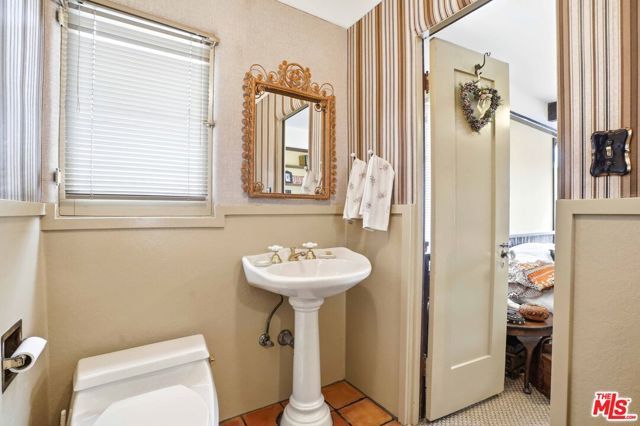 1326 Cordova Avenue, Glendale, CA 91207