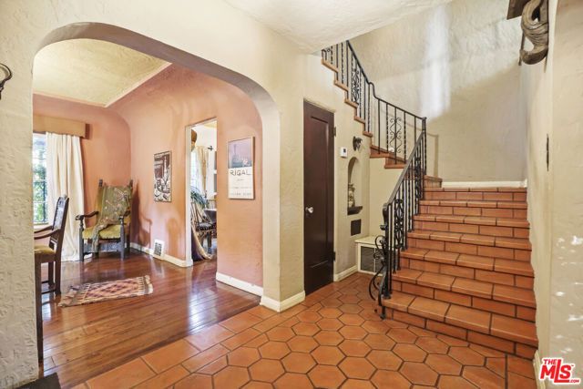 1326 Cordova Avenue, Glendale, CA 91207