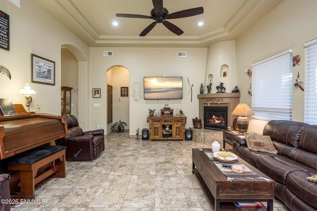5137 San Carlos Court, Las Cruces, NM 88011