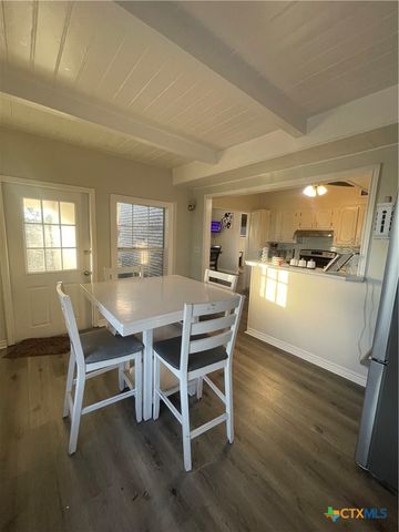 611 Sarah Street, Edna, TX 77957