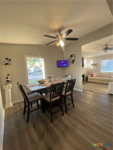 611 Sarah Street, Edna, TX 77957