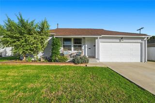 2324 Roycroft Avenue, Long Beach, CA 90815