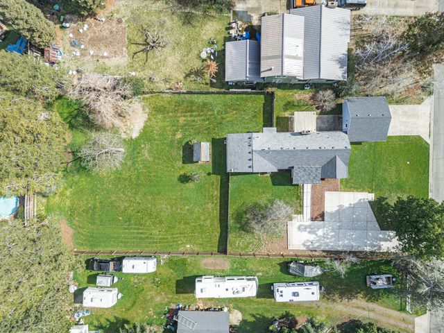 2165 Crestbrook Road, Medford, OR 97504