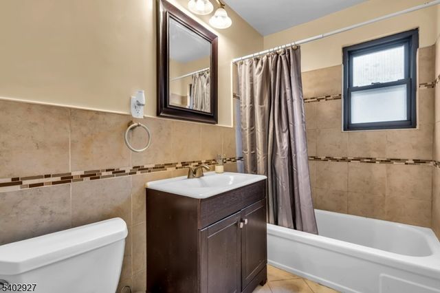 401 US Highway22 D, North Plainfield Boro, NJ 07060