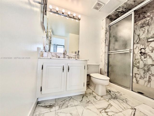 9801 Collins Ave 11M, Bal Harbour, FL 33154
