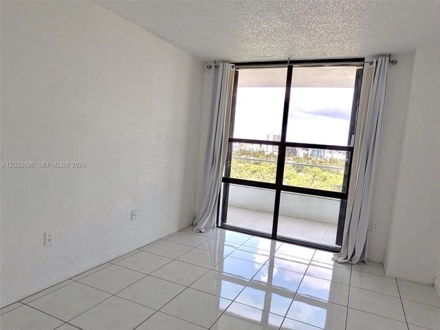 9801 Collins Ave 11M, Bal Harbour, FL 33154