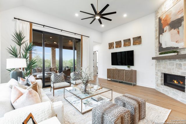 309 Barton, Boerne, TX 78006