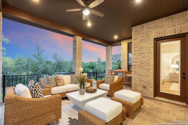 309 Barton, Boerne, TX 78006