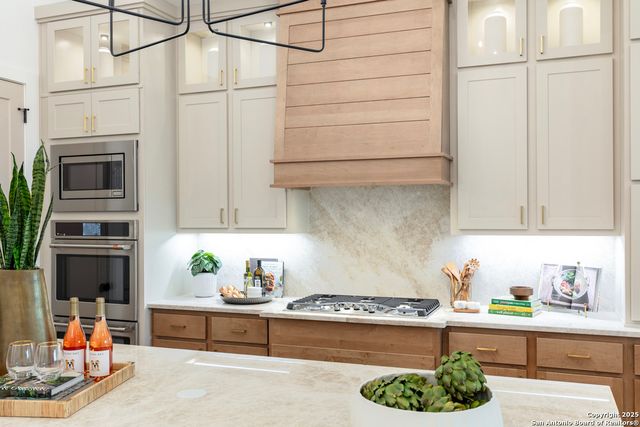 309 Barton, Boerne, TX 78006