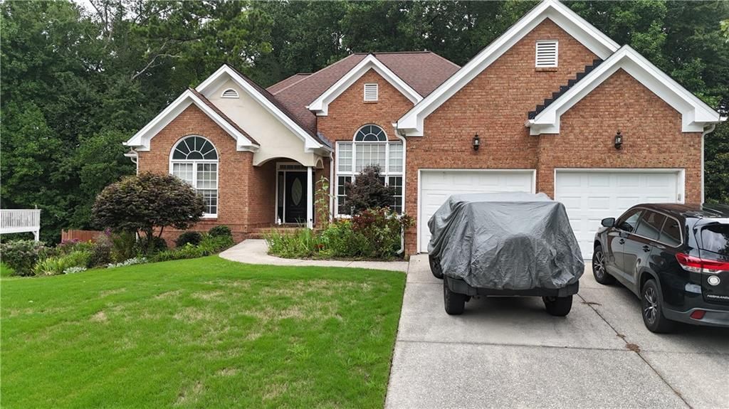 261 Graymist Path, Loganville, GA 30052