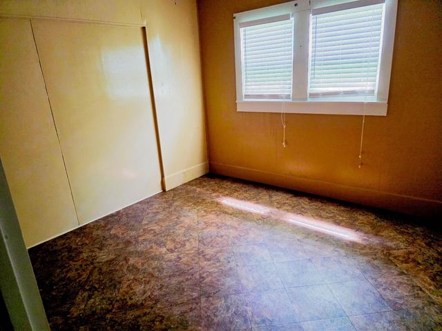 200 Rogers, Henderson, TX 75654