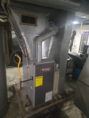 605 Spruce Ave, Sharon, PA 16146