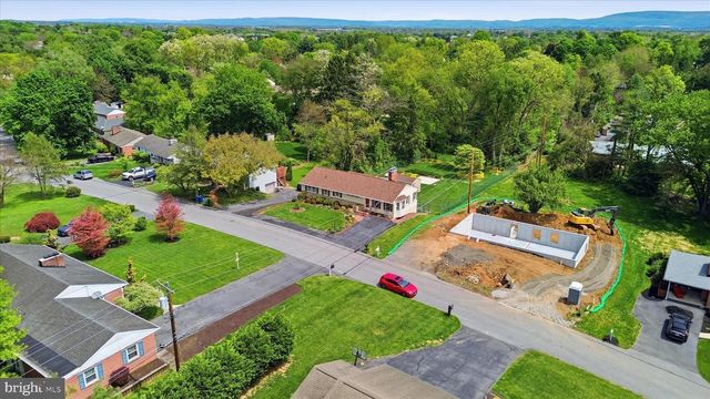 13315 APPLE HILL DR, Hagerstown, MD 21742