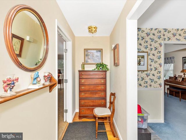 13315 APPLE HILL DR, Hagerstown, MD 21742
