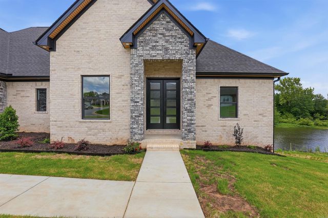 7612 S Shoreline Blvd, Benton, AR 72019
