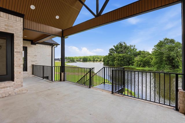7612 S Shoreline Blvd, Benton, AR 72019