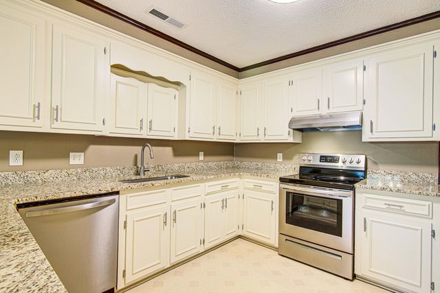 2764 Powhatan Drive, Sumter, SC 29150