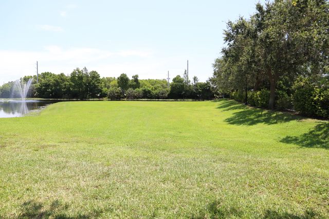 806 NW 82ND Place, Boca Raton, FL 33487