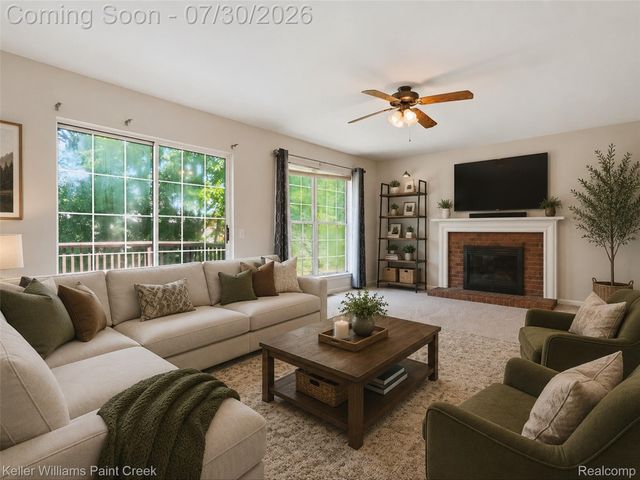 543 Arlington Drive, Rochester Hills, MI 48307