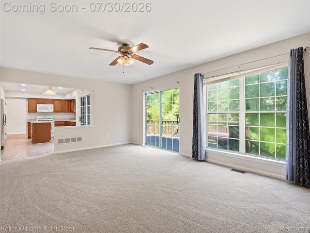 543 Arlington Drive, Rochester Hills, MI 48307