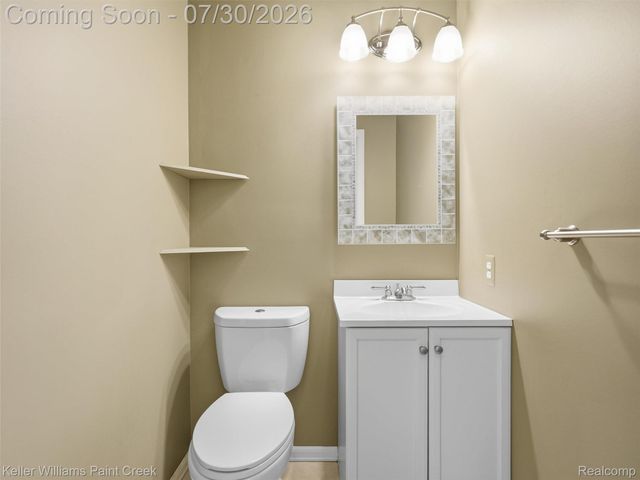 543 Arlington Drive, Rochester Hills, MI 48307