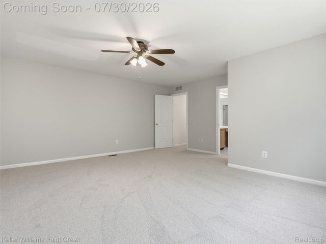 543 Arlington Drive, Rochester Hills, MI 48307