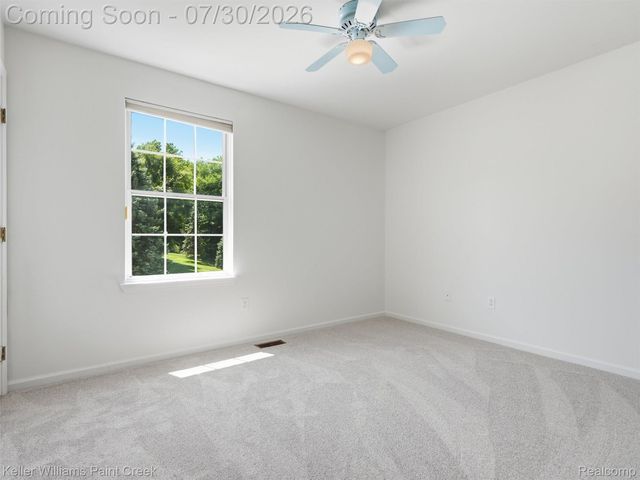 543 Arlington Drive, Rochester Hills, MI 48307